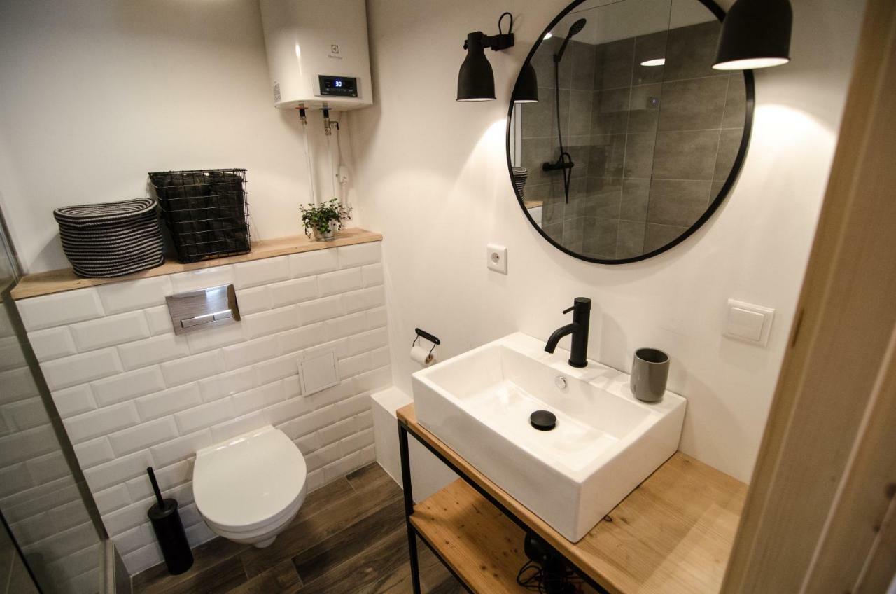 Appartement Frankenstein Girl à Liepāja Extérieur photo