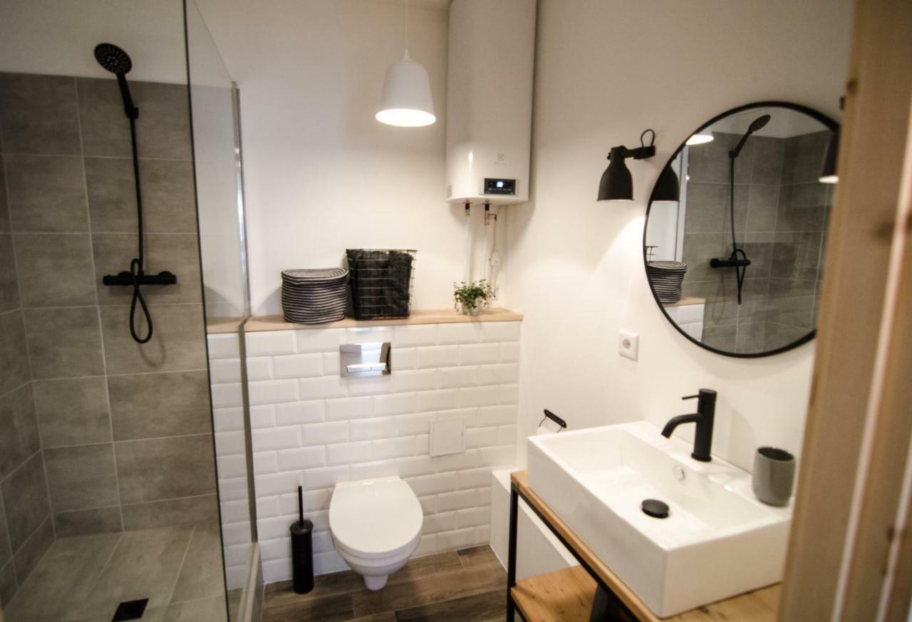 Appartement Frankenstein Girl à Liepāja Extérieur photo